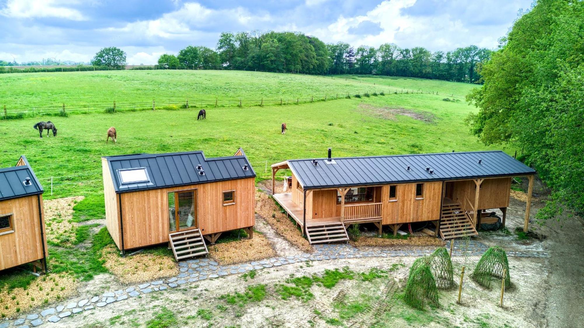 Les Cabanes Champetres - Le Domaine Des Trois Tilleuls Villers-la-Ville Exterior foto